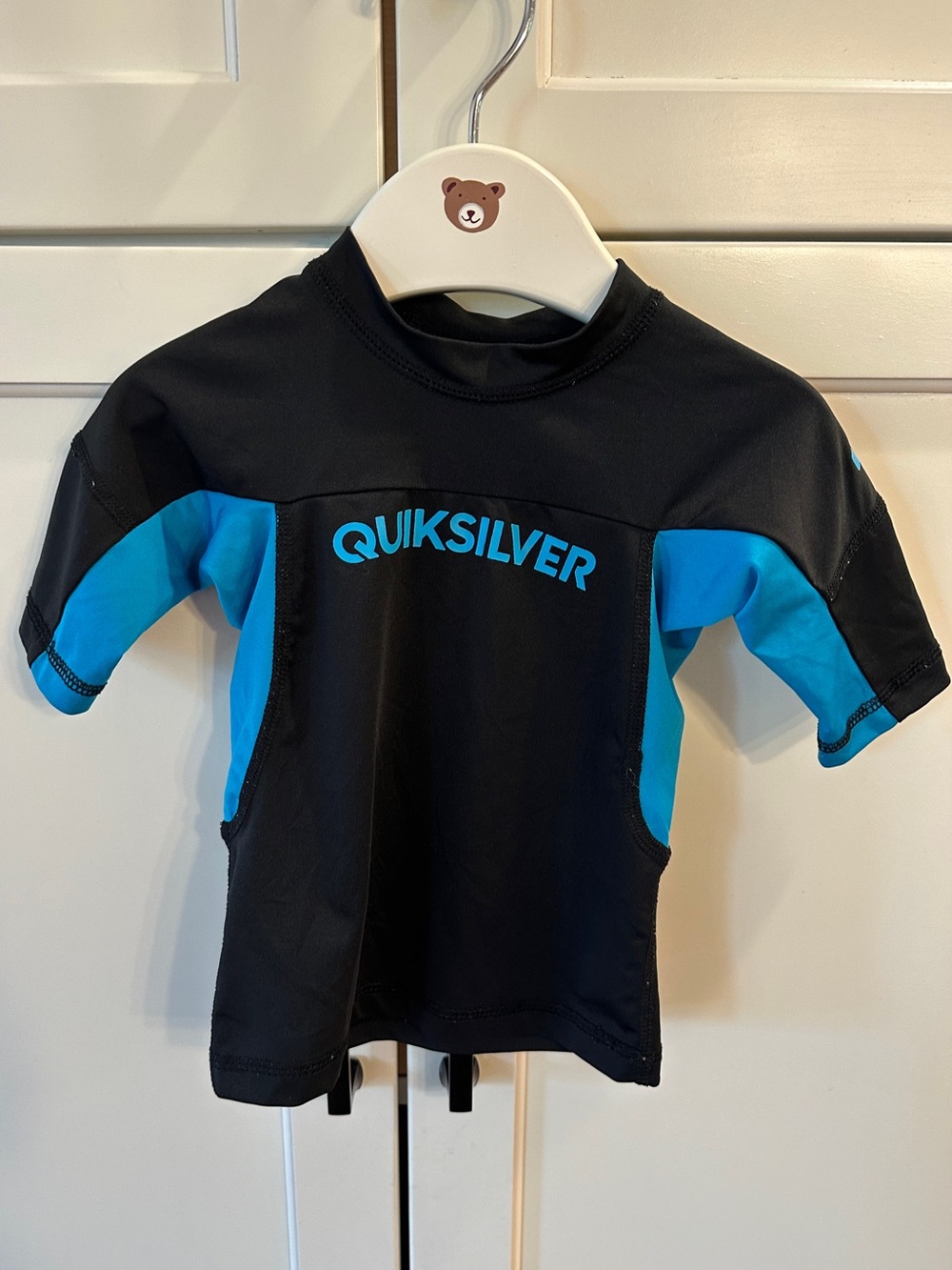 Boys Quicksilver rash guard - 2T